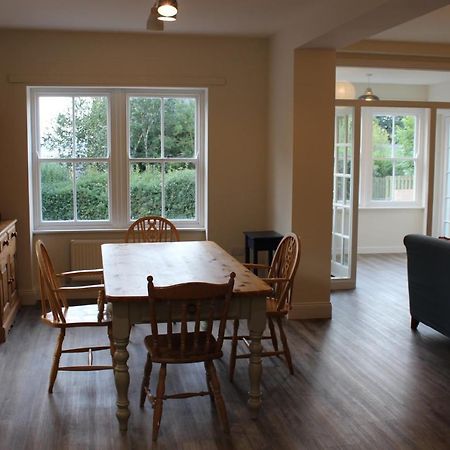 Stable Cottage At Yearle House 울러 외부 사진